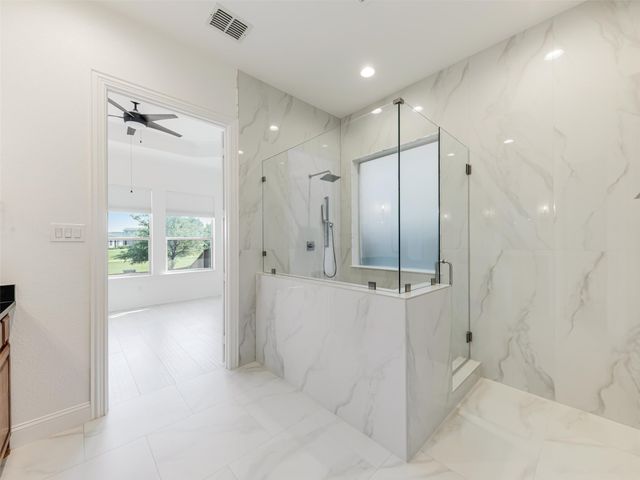 2512 Sir Alexander Lane, Lewisville, TX 75056