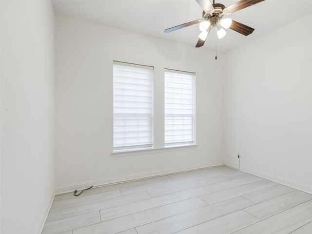 2512 Sir Alexander Lane, Lewisville, TX 75056