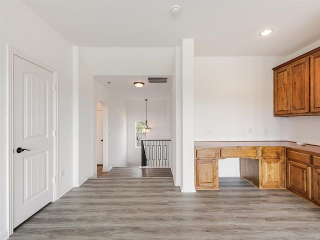 2512 Sir Alexander Lane, Lewisville, TX 75056