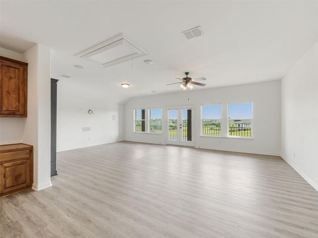 2512 Sir Alexander Lane, Lewisville, TX 75056