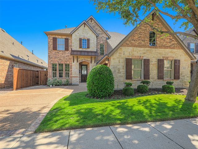 2512 Sir Alexander Lane, Lewisville, TX 75056