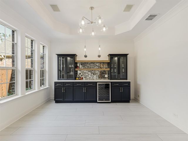 2512 Sir Alexander Lane, Lewisville, TX 75056