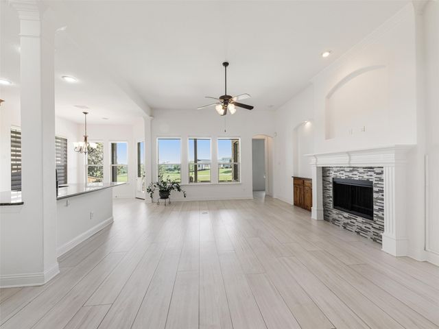 2512 Sir Alexander Lane, Lewisville, TX 75056