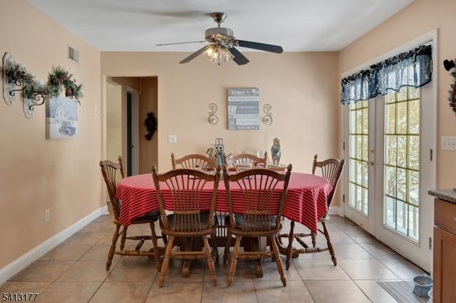 38 Post Ln, Riverdale Boro, NJ 07457