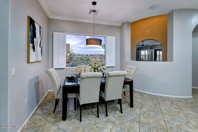 1734 W Acacia Bluffs Drive, Green Valley, AZ 85622