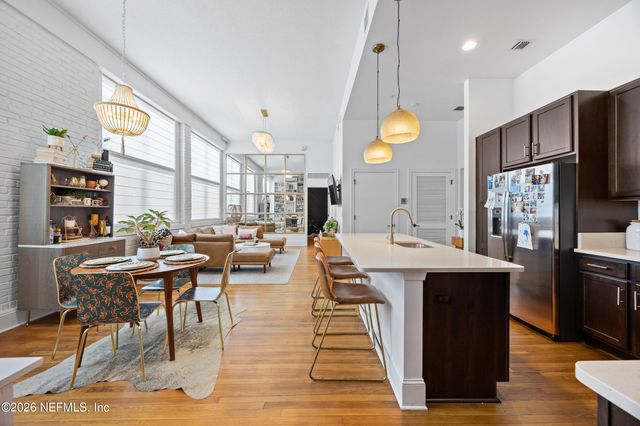 2525 COLLEGE Street 1113, Jacksonville, FL 32204