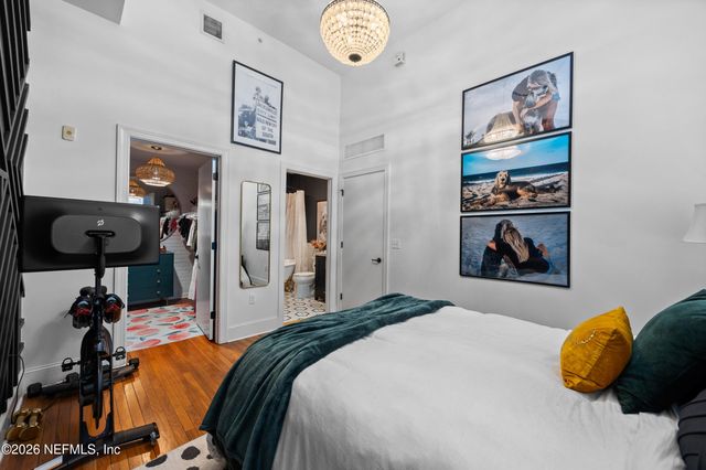 2525 COLLEGE Street 1113, Jacksonville, FL 32204