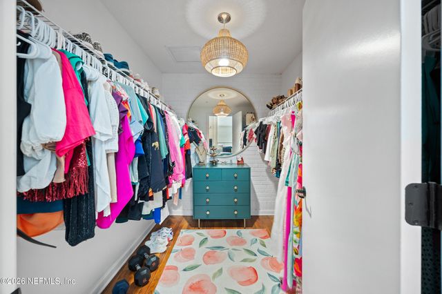 2525 COLLEGE Street 1113, Jacksonville, FL 32204