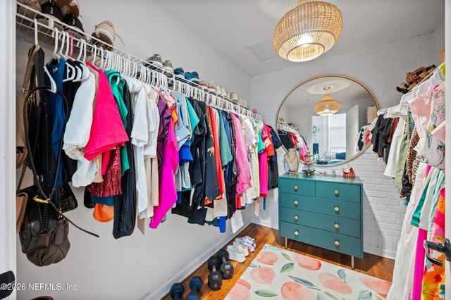 2525 COLLEGE Street 1113, Jacksonville, FL 32204