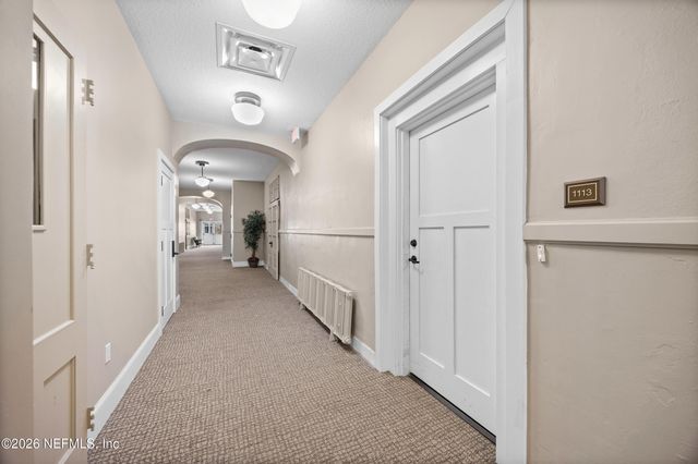 2525 COLLEGE Street 1113, Jacksonville, FL 32204