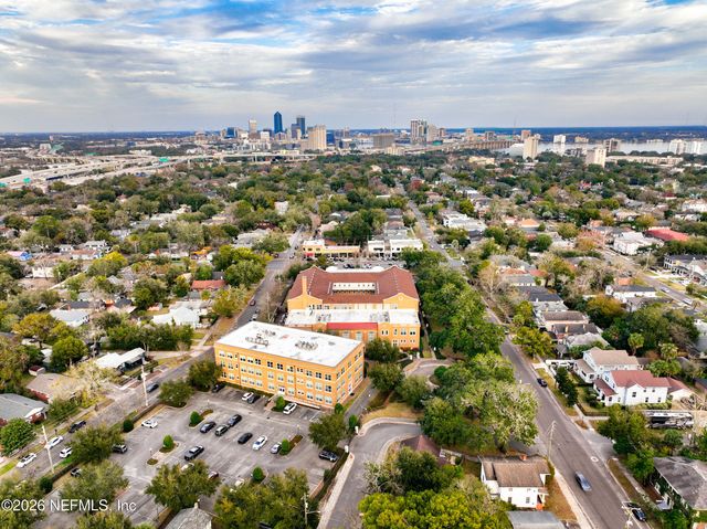 2525 COLLEGE Street 1113, Jacksonville, FL 32204