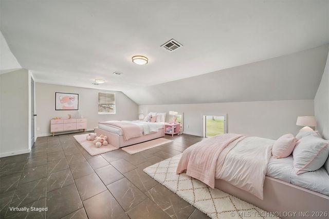 19805 S Lake Drive, Claremore, OK 74017