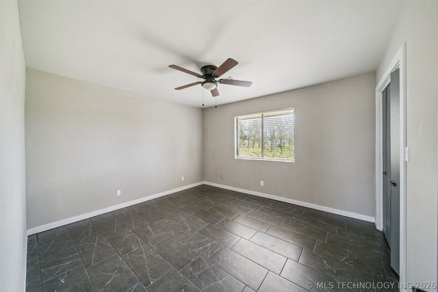 19805 S Lake Drive, Claremore, OK 74017