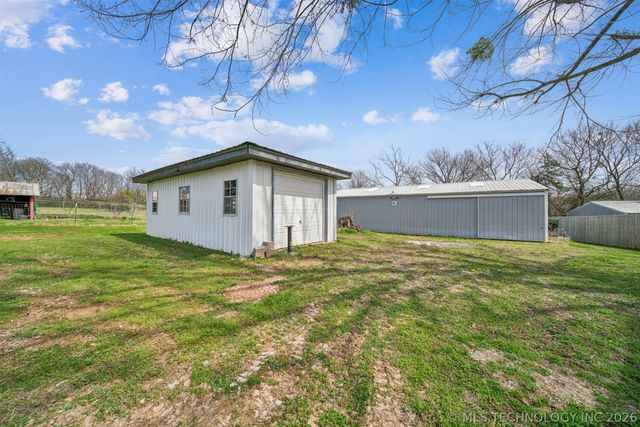 19805 S Lake Drive, Claremore, OK 74017