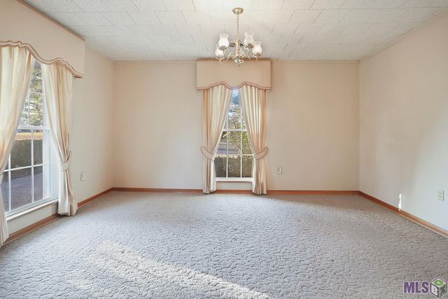 7520 Us Hwy 61, St Francisville, LA 70775