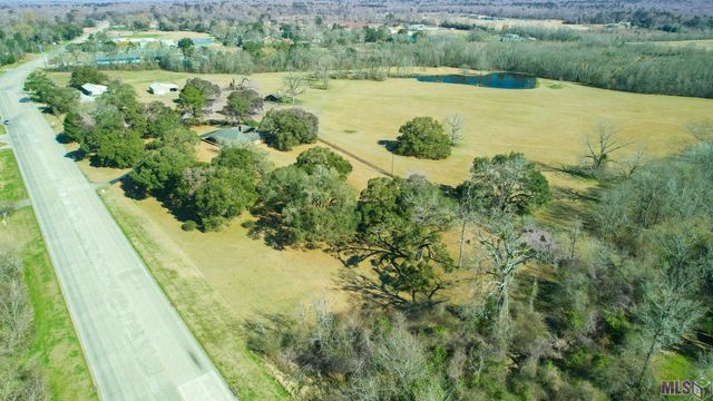 7520 Us Hwy 61, St Francisville, LA 70775