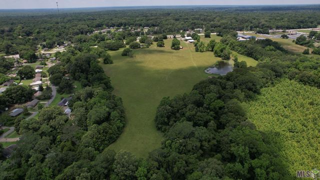 7520 Us Hwy 61, St Francisville, LA 70775