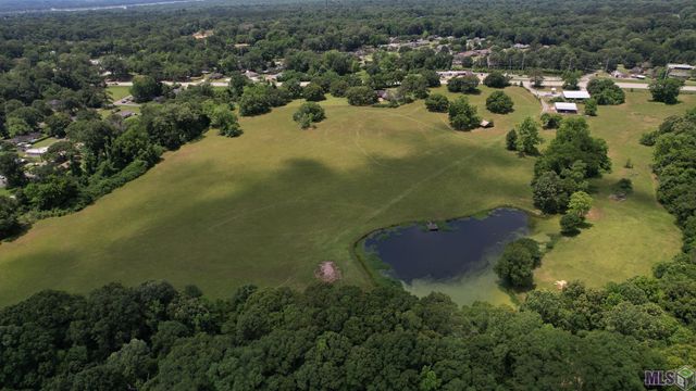 7520 Us Hwy 61, St Francisville, LA 70775