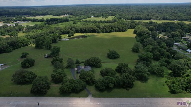 7520 Us Hwy 61, St Francisville, LA 70775