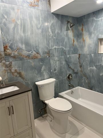 289 SW 159th Ln, Sunrise, FL 33326