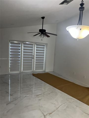 289 SW 159th Ln, Sunrise, FL 33326