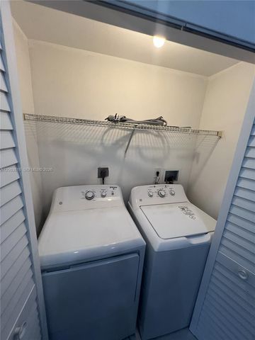 289 SW 159th Ln, Sunrise, FL 33326
