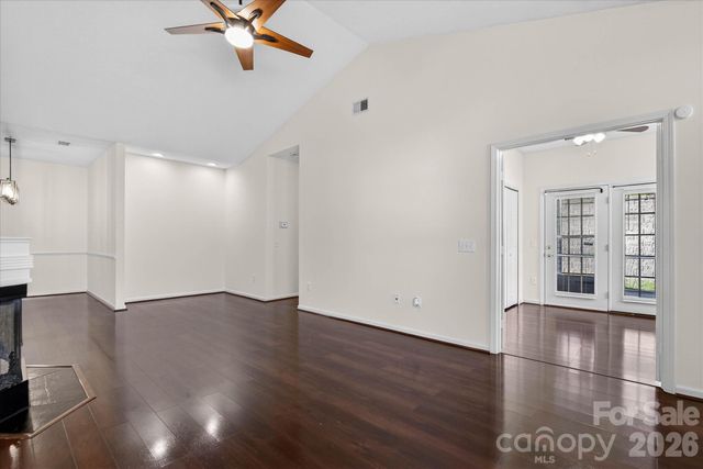 4492 Antelope Lane, Charlotte, NC 28269