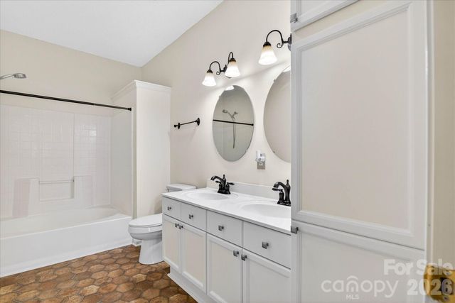 4492 Antelope Lane, Charlotte, NC 28269