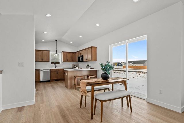 W5626 TONYS WAY, Appleton, WI 54915