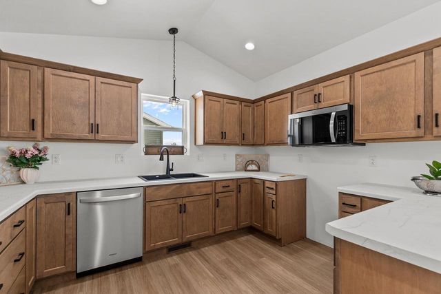 W5626 TONYS WAY, Appleton, WI 54915