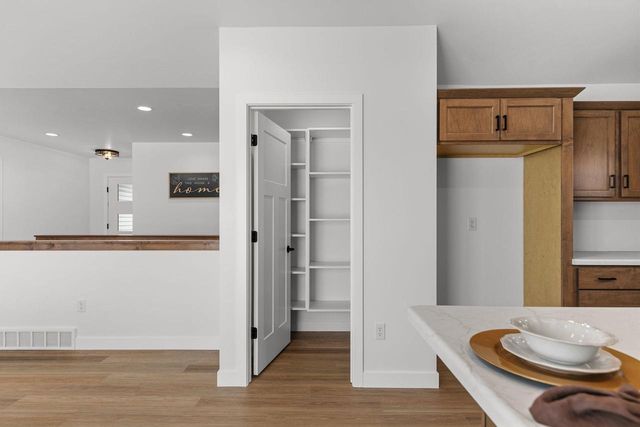 W5626 TONYS WAY, Appleton, WI 54915