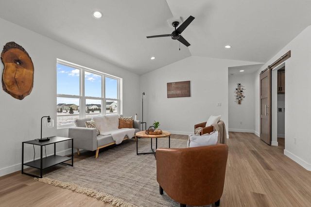 W5626 TONYS WAY, Appleton, WI 54915