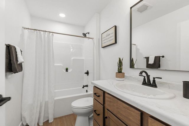 W5626 TONYS WAY, Appleton, WI 54915