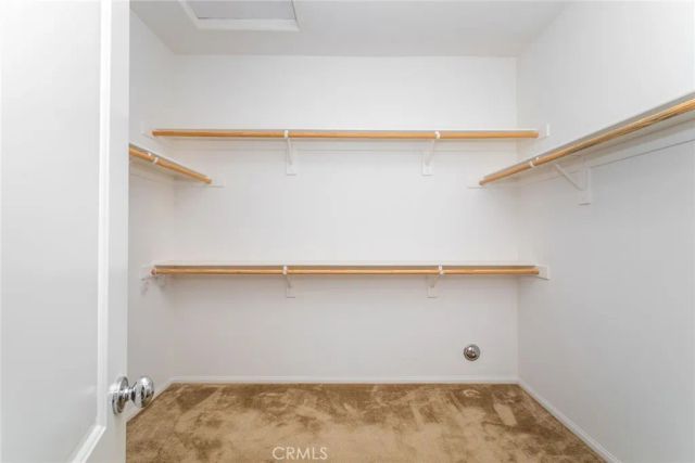 28629 Farrier, Valencia, CA 91354