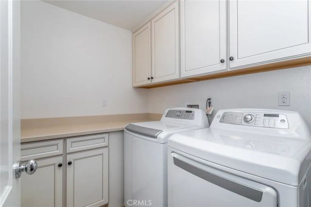 28629 Farrier, Valencia, CA 91354