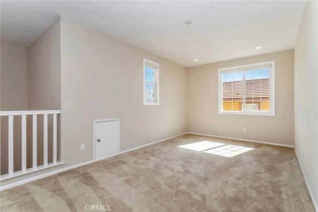 28629 Farrier, Valencia, CA 91354