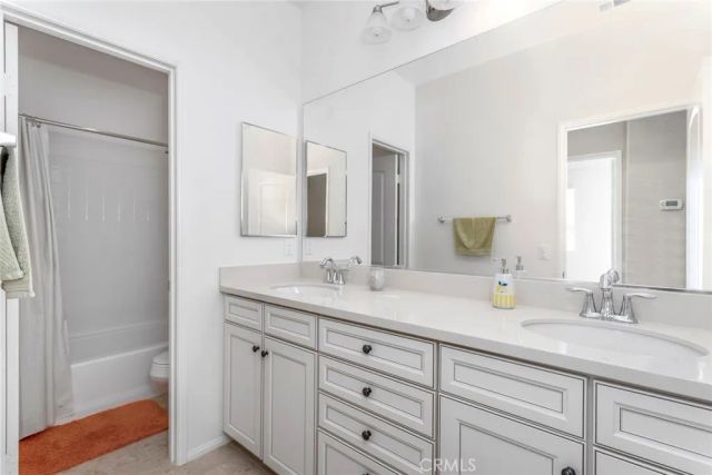 28629 Farrier, Valencia, CA 91354