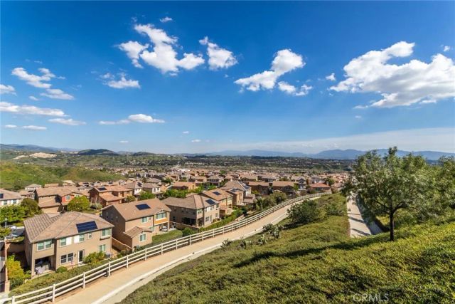 28629 Farrier, Valencia, CA 91354