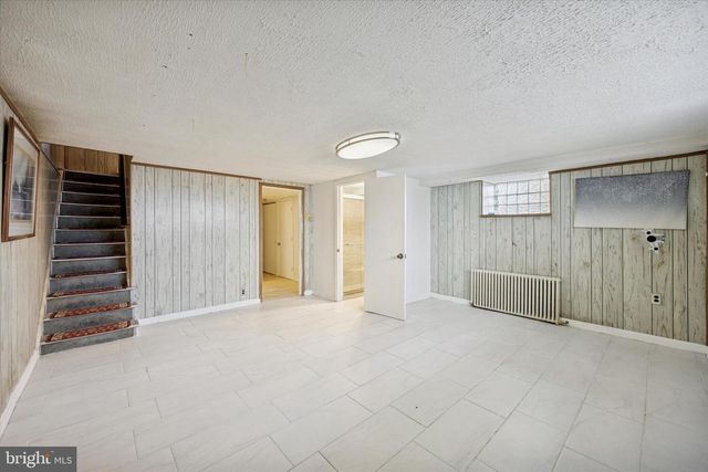 1211 E JOHNSON ST, Philadelphia, PA 19138