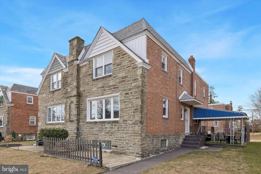 1211 E JOHNSON ST, Philadelphia, PA 19138