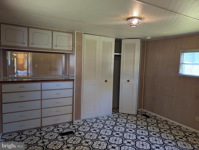 300 SAND BANK ROAD, Mount Holly Springs, PA 17065