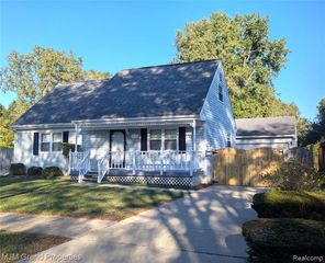 16103 Meadow Drive, Romulus, MI 48174