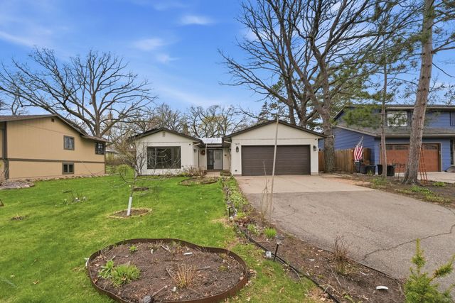 1611 10th Avenue SE, Saint Cloud, MN 56304