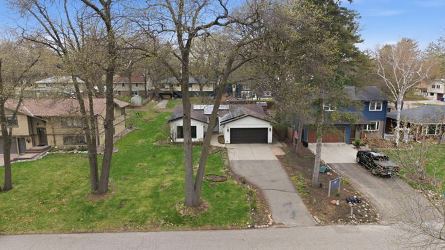1611 10th Avenue SE, Saint Cloud, MN 56304