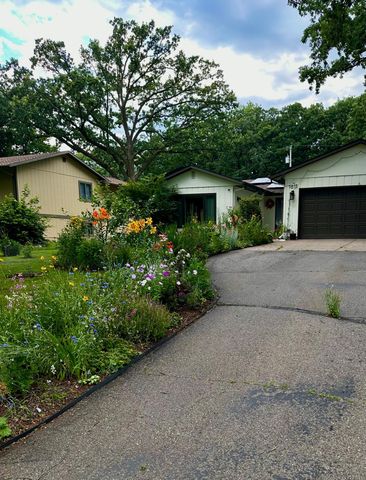 1611 10th Avenue SE, Saint Cloud, MN 56304