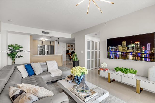 1250 S Miami Avenue 2305, Miami, FL 33130