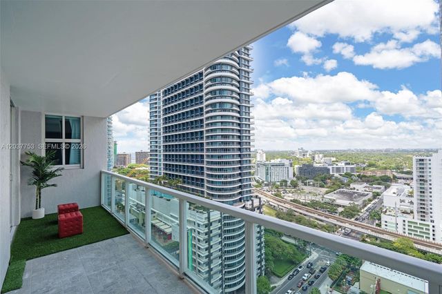 1250 S Miami Avenue 2305, Miami, FL 33130