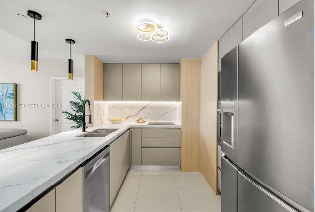 1250 S Miami Avenue 2305, Miami, FL 33130