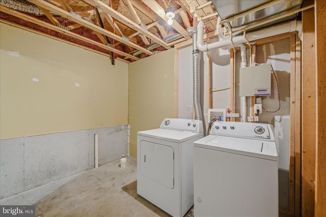 206 PONY CIR, Martinsburg, WV 25405