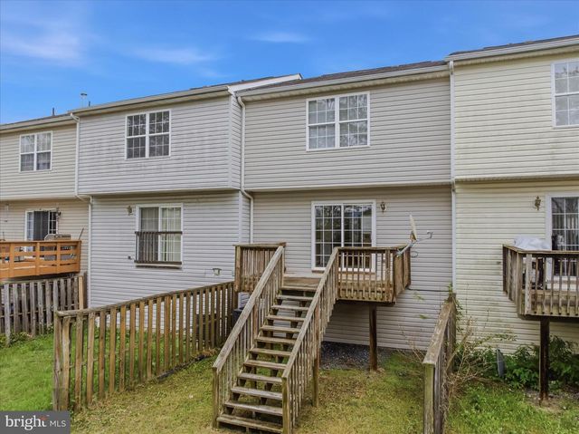 206 PONY CIR, Martinsburg, WV 25405